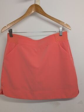 32 COOL PINK SKORT SIZE SMALL